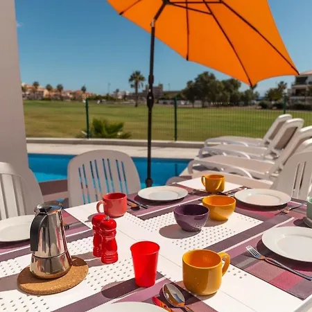 10 - The Queen سان ميغيل ذي أبونا