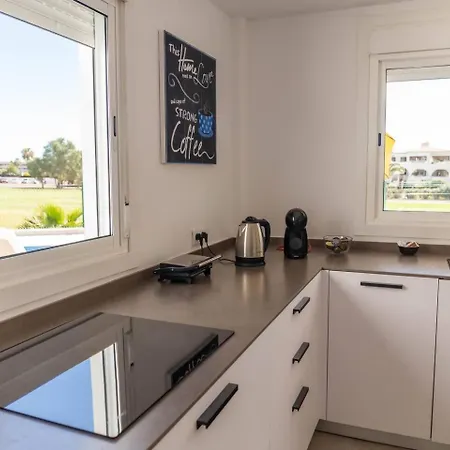 فيلة 10 - The Queen سان ميغيل ذي أبونا