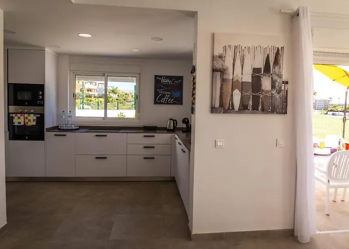 10 - The Queen * סן מיגל דה אבונה