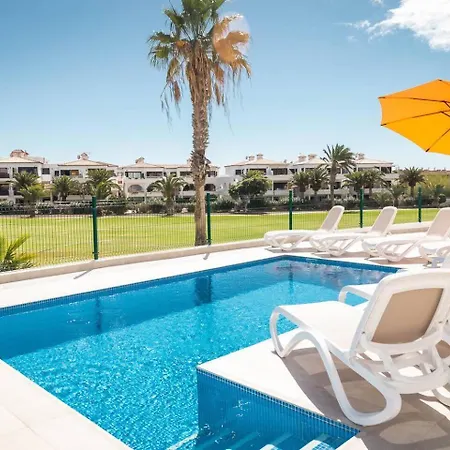 10 - The Queen Vila San Miguel de Abona