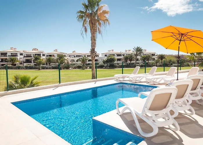 10 - The Queen Vila San Miguel de Abona